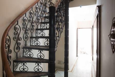 Antilia Guest house