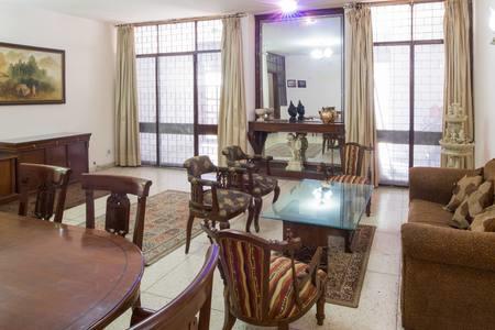 Guest house Antilia New Delhi